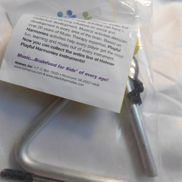 Hohner Kids Instrument Triangle with Striker NEW - Picture 5 of 5